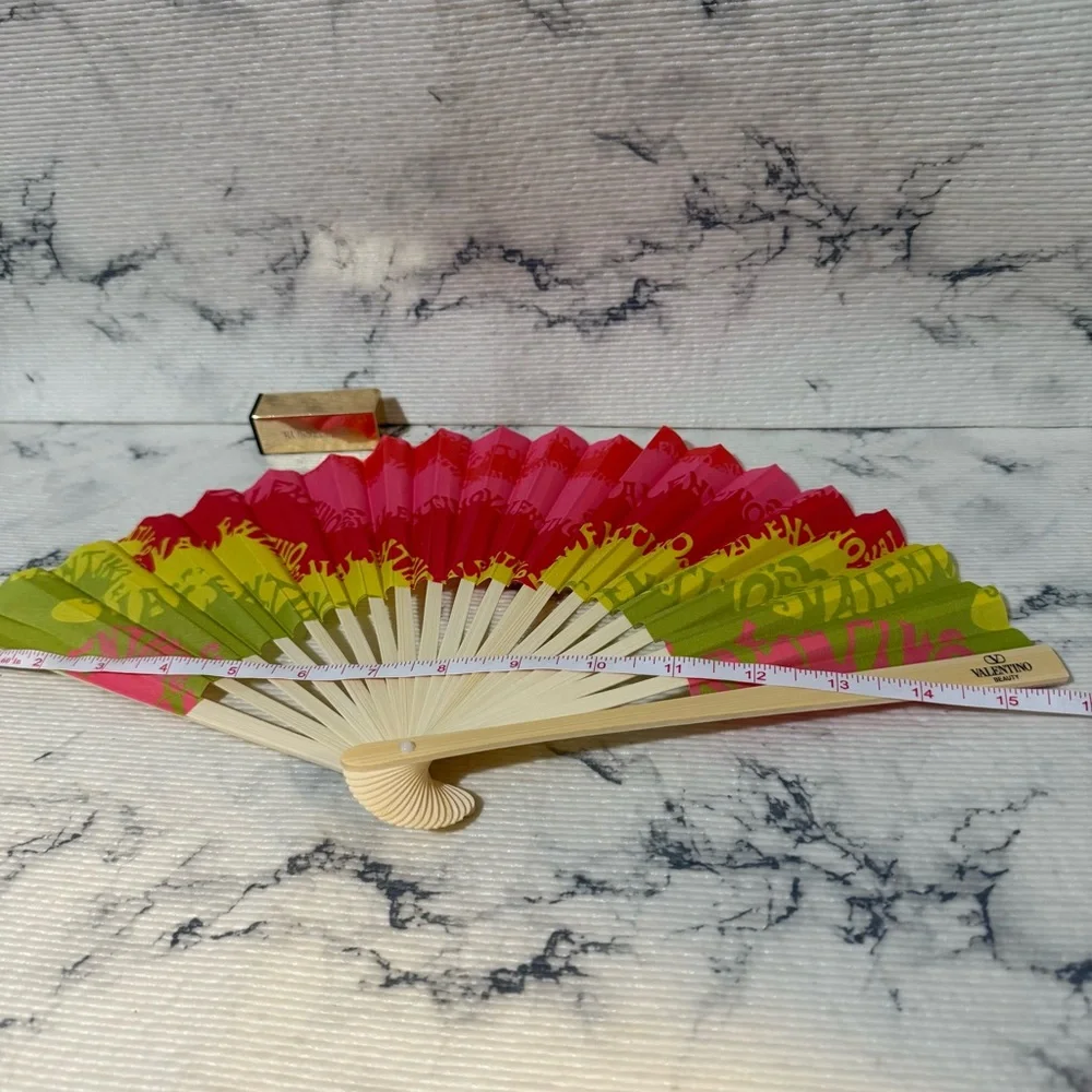 Valentino Beauty Fan (Summer Escape Colorful Wave Design) - Picture 8 of 10